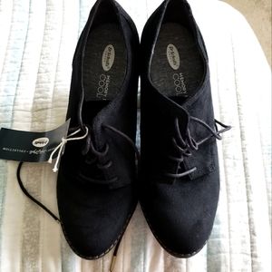 Dr. Scholls memory foam cool fit tie up booties